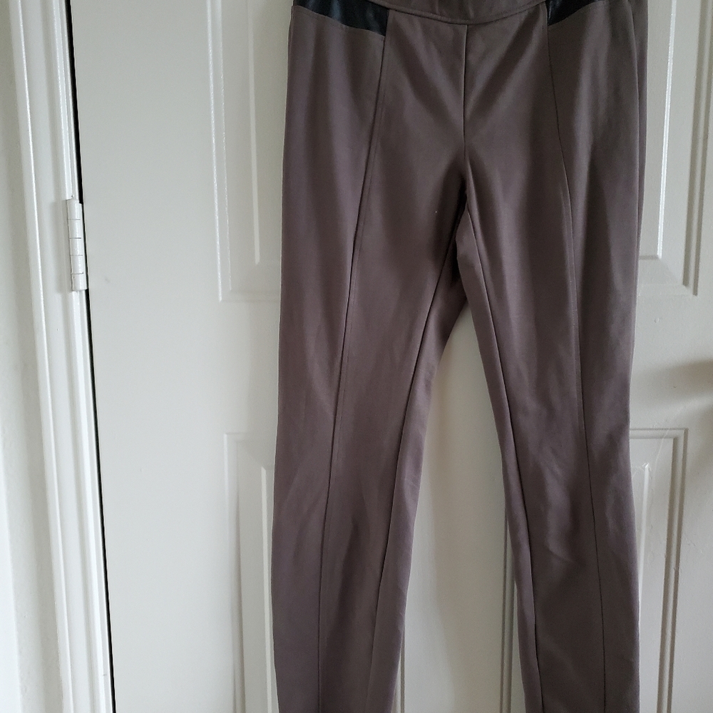 Pants - Picture 2 of 4
